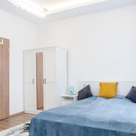 3 En Suit Bedroom Flat In The Main Centre For 6Ppl, 3Bdr,3Bthr,Ac Budapest Eksteriør bilde