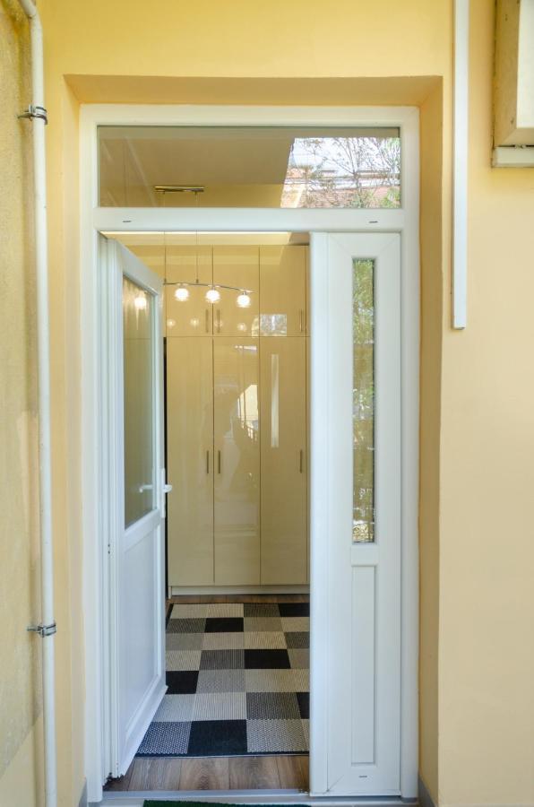 3 En Suit Bedroom Flat In The Main Centre For 6Ppl, 3Bdr,3Bthr,Ac Budapest Eksteriør bilde