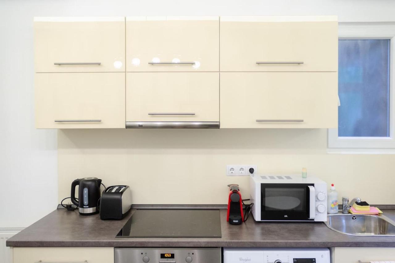 3 En Suit Bedroom Flat In The Main Centre For 6Ppl, 3Bdr,3Bthr,Ac Budapest Eksteriør bilde